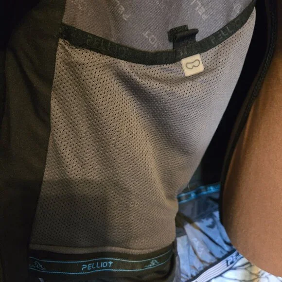 Men's Pelliot brand ski jacket / snowboarding jacket / winter coat - Picture 11 of 16